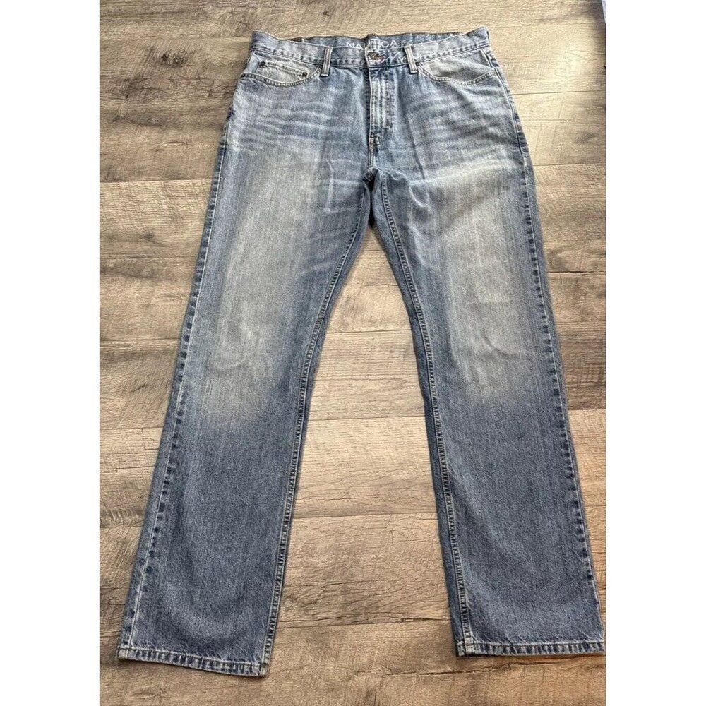 Nautica Jeans Mens 37x33 Blue Denim Relaxed Fit Light Distressed Pants Tag 36x34